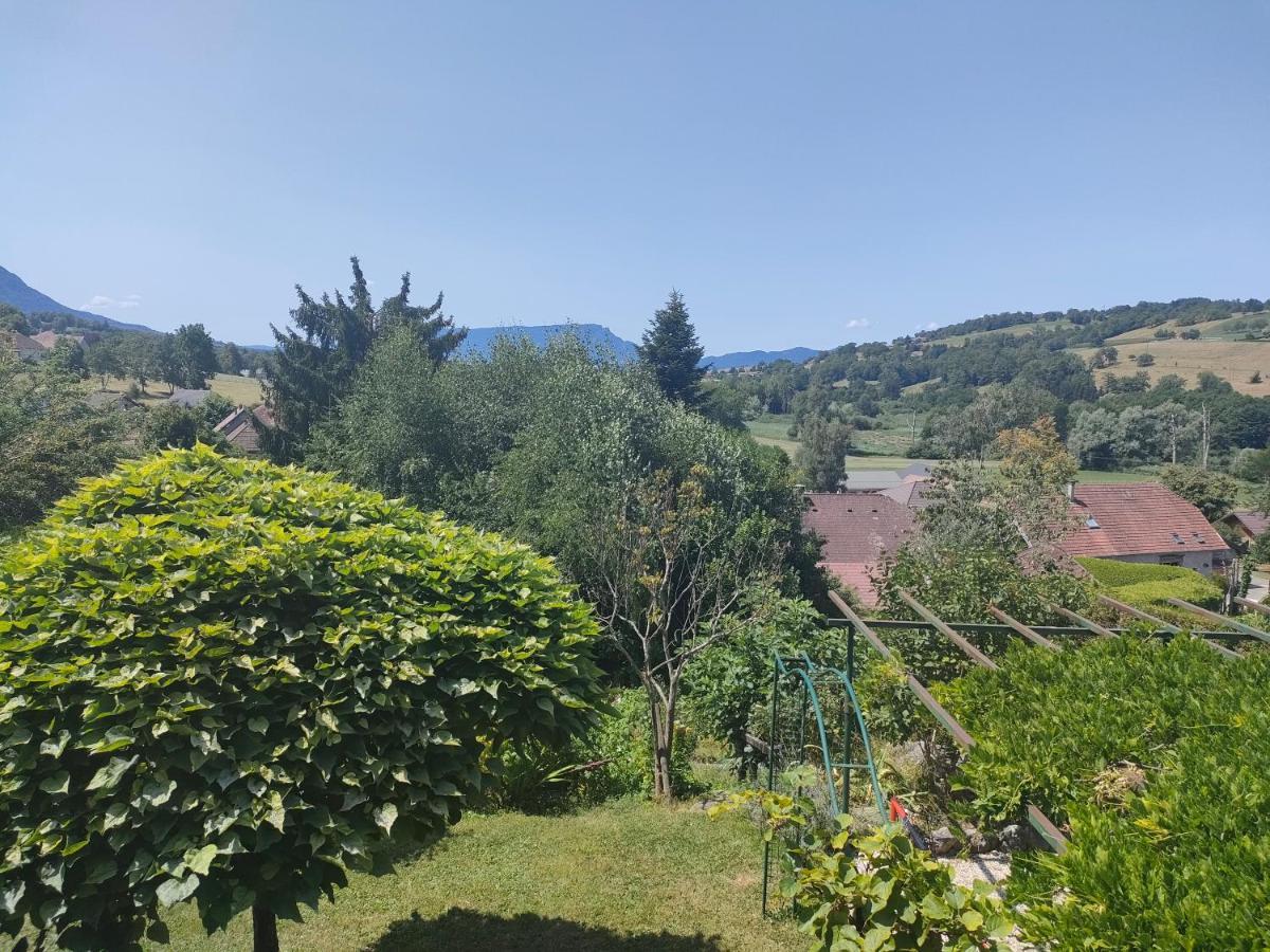 Entre Lacs Et Montagnes Cusy المظهر الخارجي الصورة